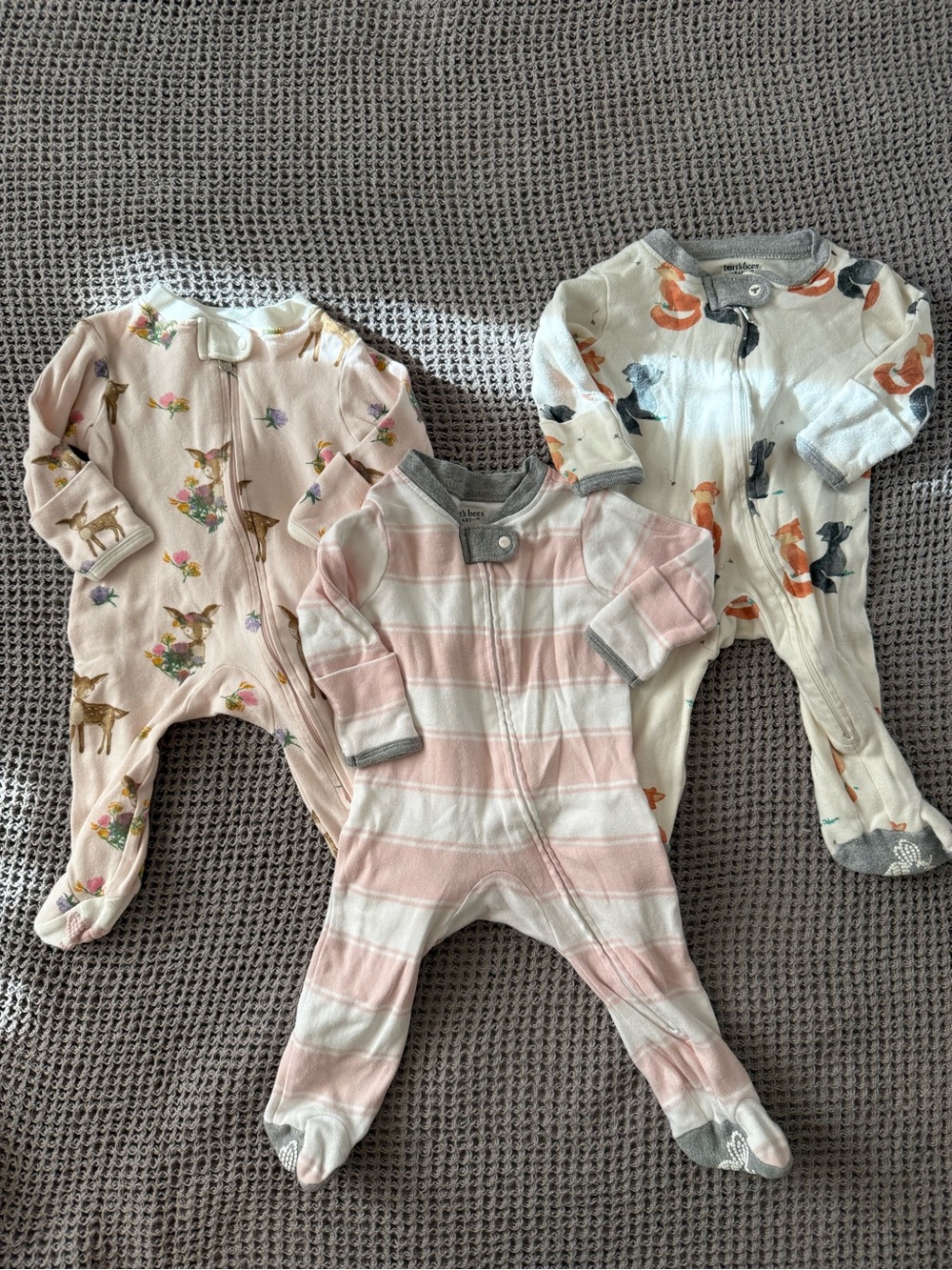 100% Organic Cotton Burt’s Bees Baby Girl 0-3mo Pajamas